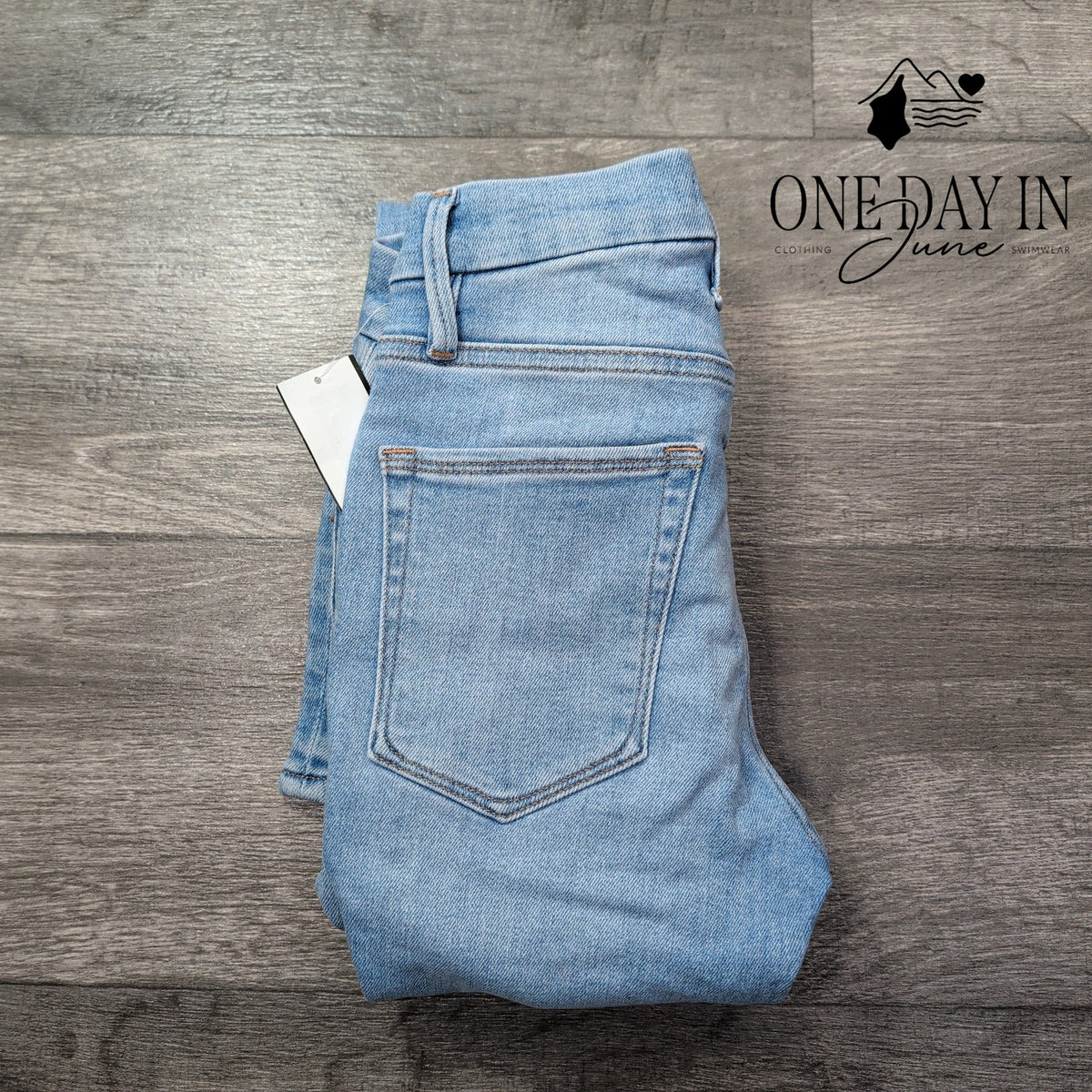 Good American Good Legs Low Crop Distressed Skinny Jeans NWT Size 0 (25)