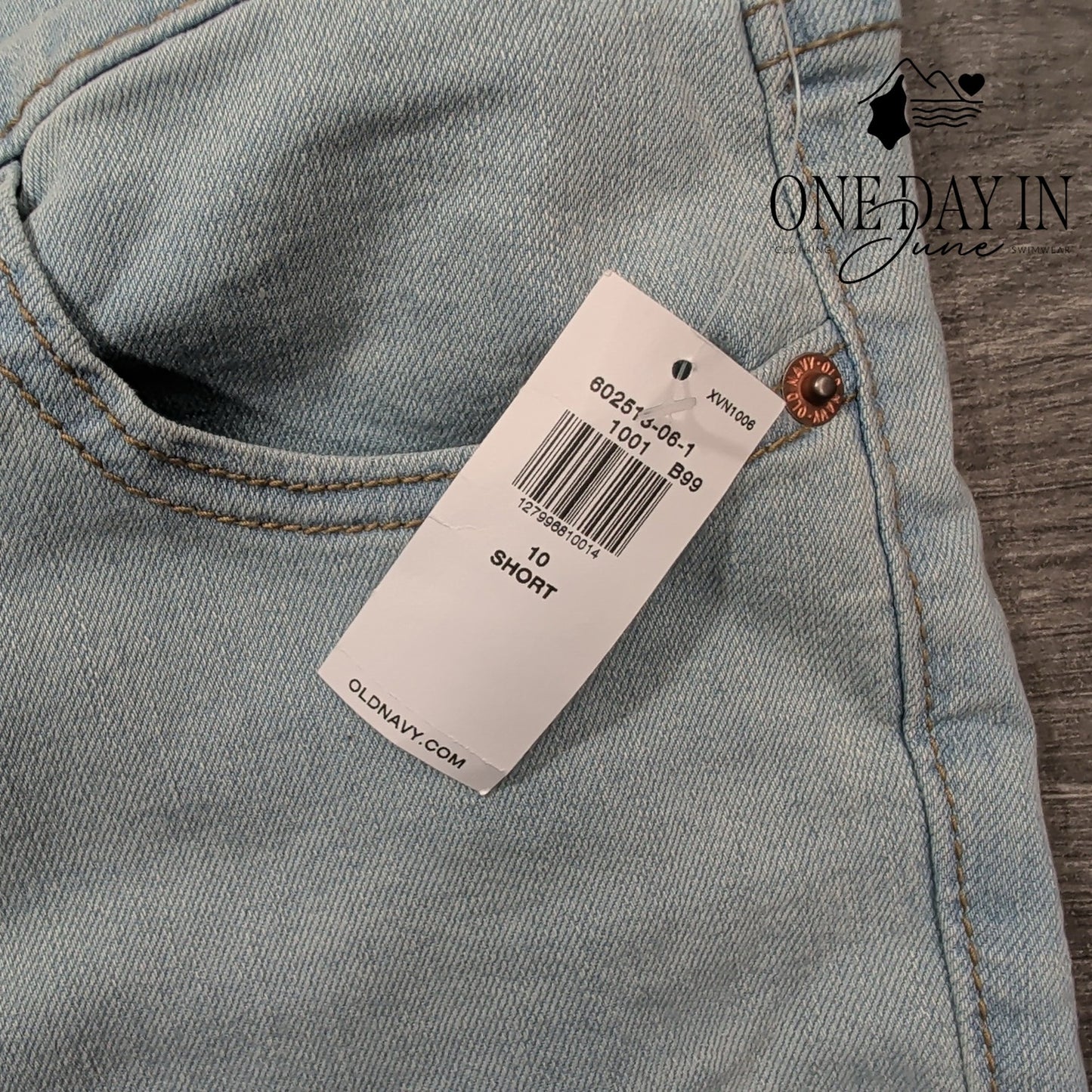 Old Navy Mid Rise Super Skinny Jeans Size 10