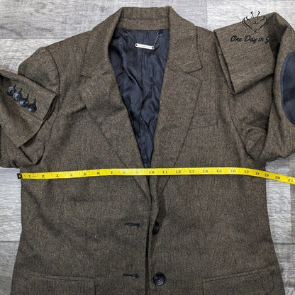 Trina Turk Wool Blend 2 Button Blazer Size 10