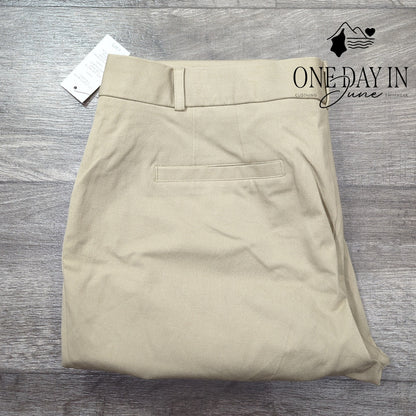 Crown & Ivy Cary Flat Front Pants Size 14 Short