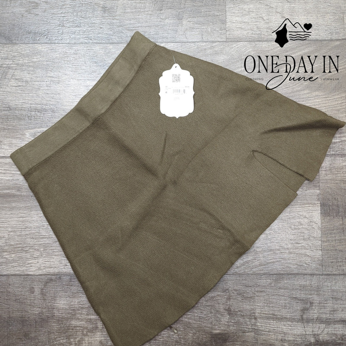 Altar'd State Pull On Knit Mini Skirt Olive Green NWT $59.95 Size S