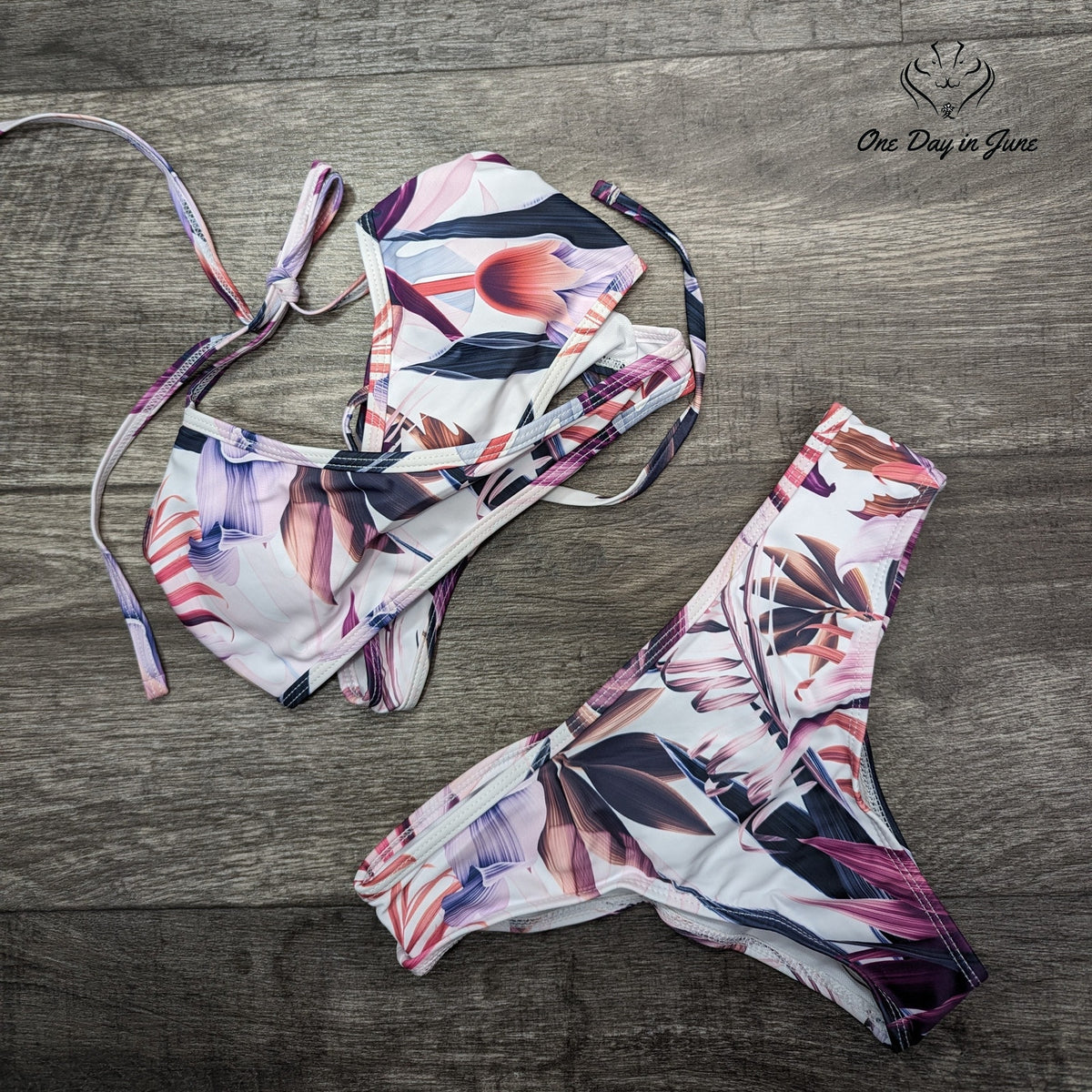 Gakau Floral Criss Cross Lace Up Bikini Swimsuit Size S