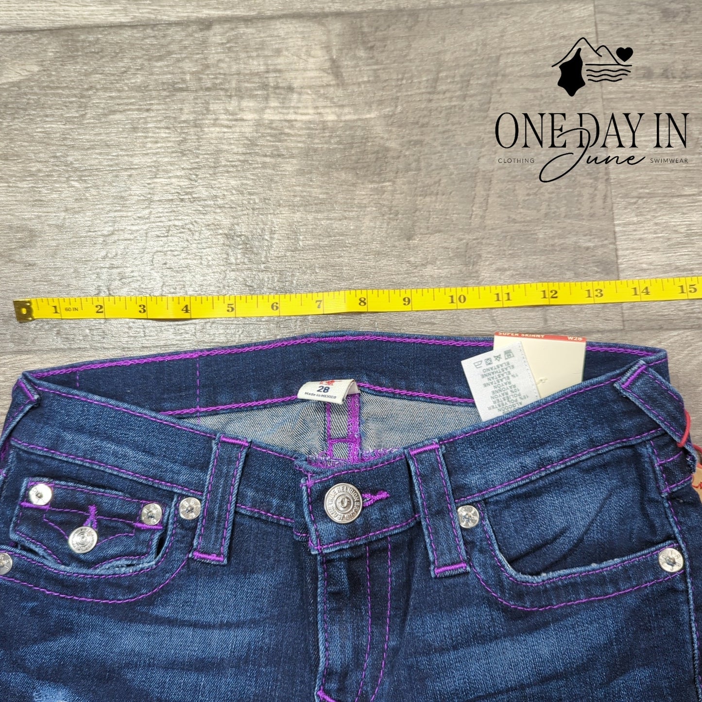 True Religion Super Skinny Jeans Neon Purple Stitch Distressed NWT Size 6 (28)