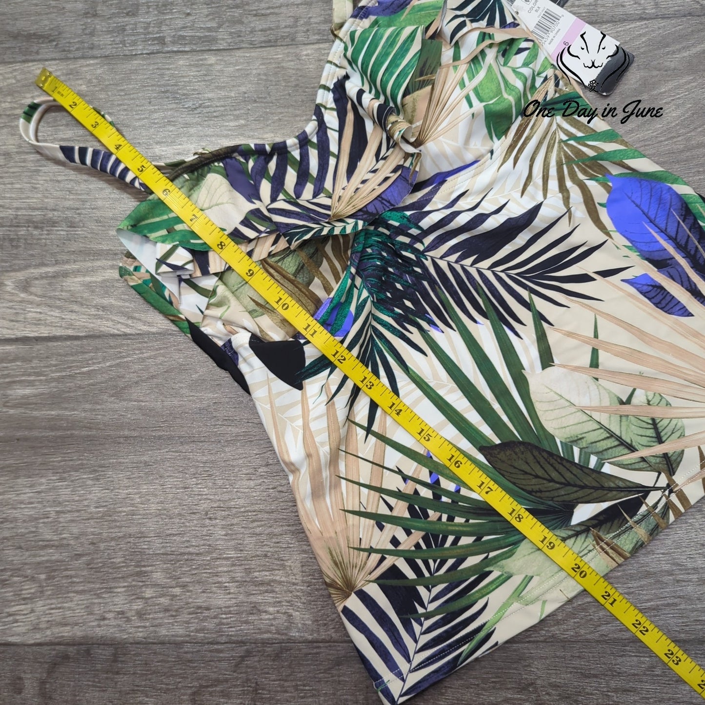 Island Escape Tropical Padded Tankini Top Size 6