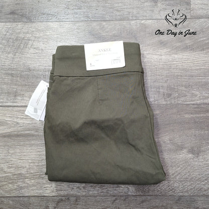 Christopher & Banks Mid Rise Ankle Pants Size 6P