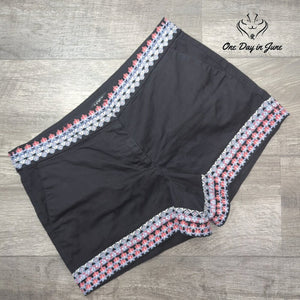 Loft Embroidered Chino Shorts Size 8