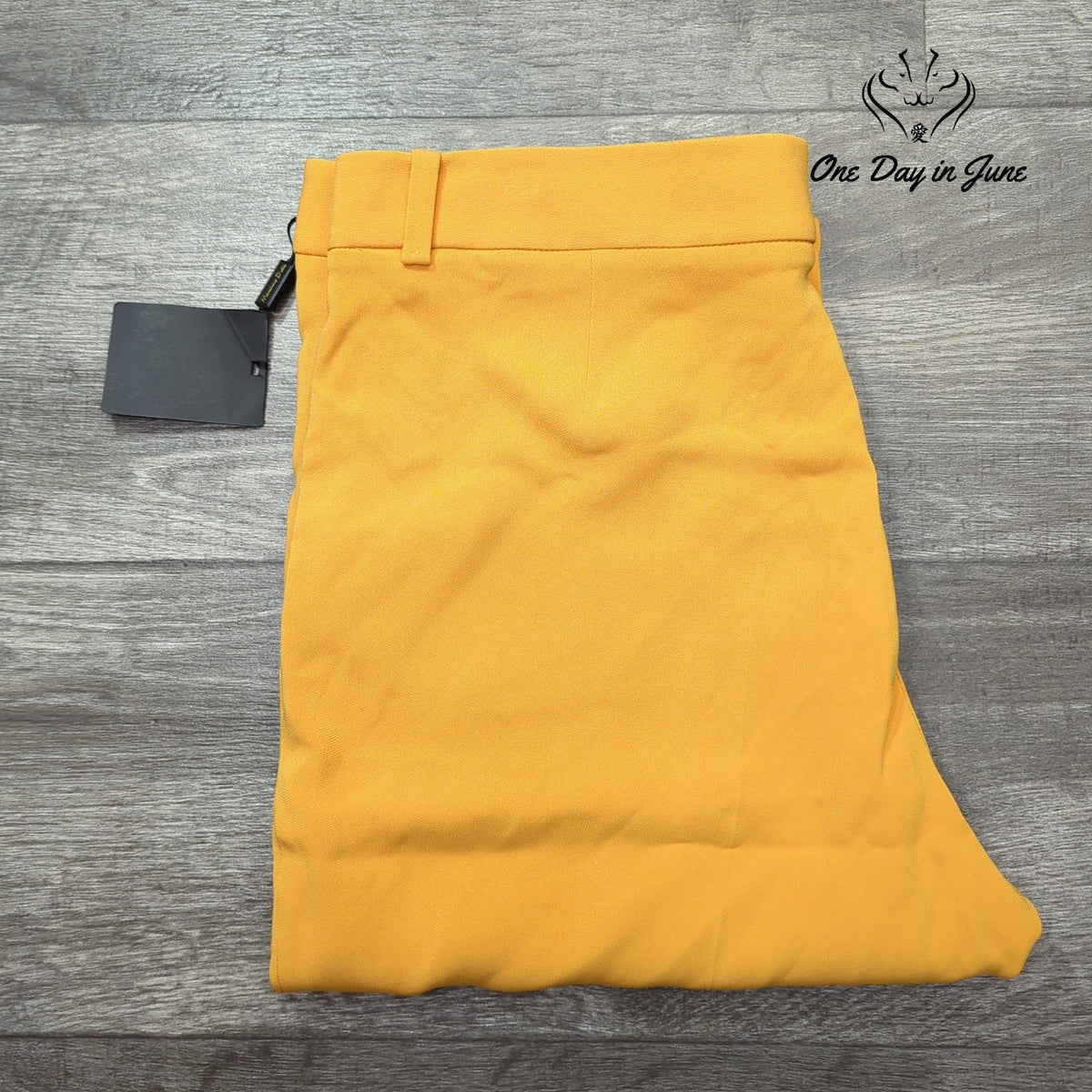 Massimo Dutti Straight Leg Tailored Dress Pants Mustard Yellow NWT Size 12