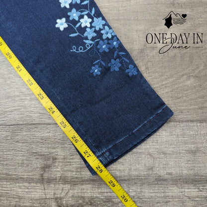 Karen Kane Midnight Sun Floral Embroidered Skinny Jeans Blue NWT Size 10