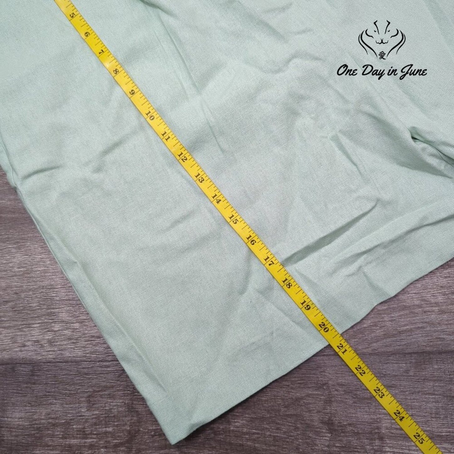 Anne Klein Linen Shorts Size 16