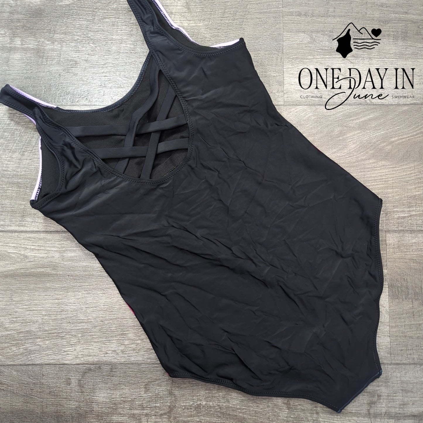 Aleumdr Criss Cross Back One Piece Swimsuit Size L