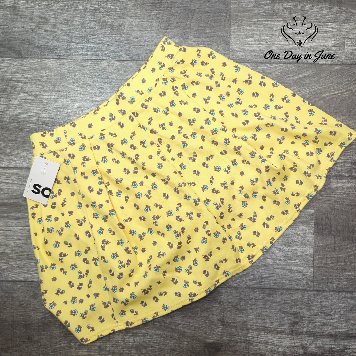 So Juniors Pull on Mini Skort Size S