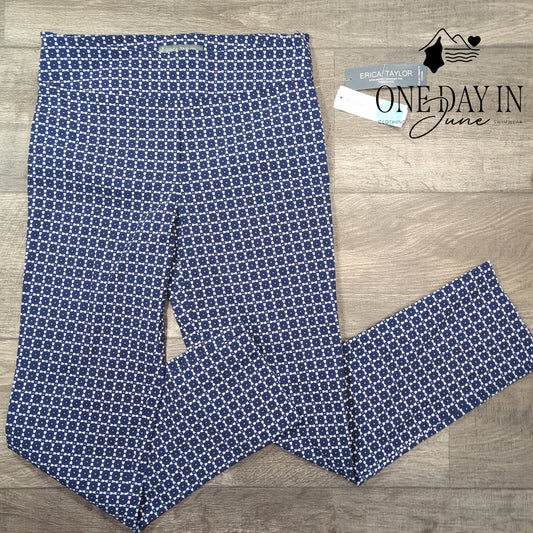 Erica Taylor Pull On Ankle Pants Size M
