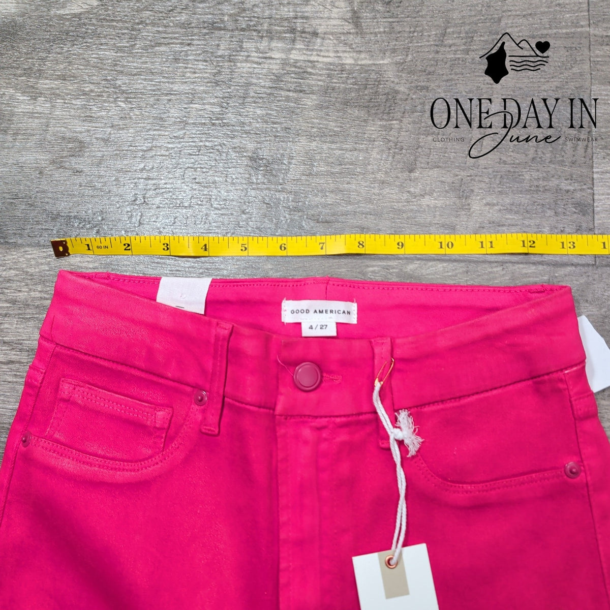 Good American Good Legs Straight High Rise Jeans Hot Pink NWT Size 4 (27)
