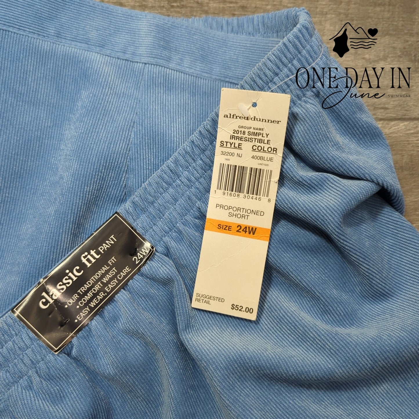 Alfred Dunner Plus Size Proportioned Short Pull On Corduroy Pants Size 24W