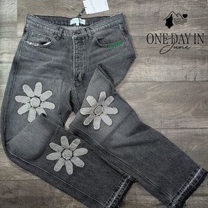 Dead Atlantic Flower Denim Jeans Applique Distressed Straight NWT Size 32X32