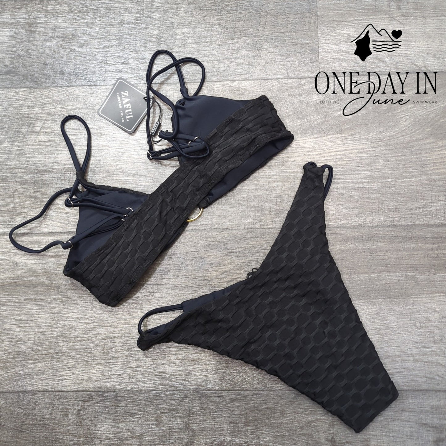Zaful Ring Front Textured Bikini Swimsuit Size S