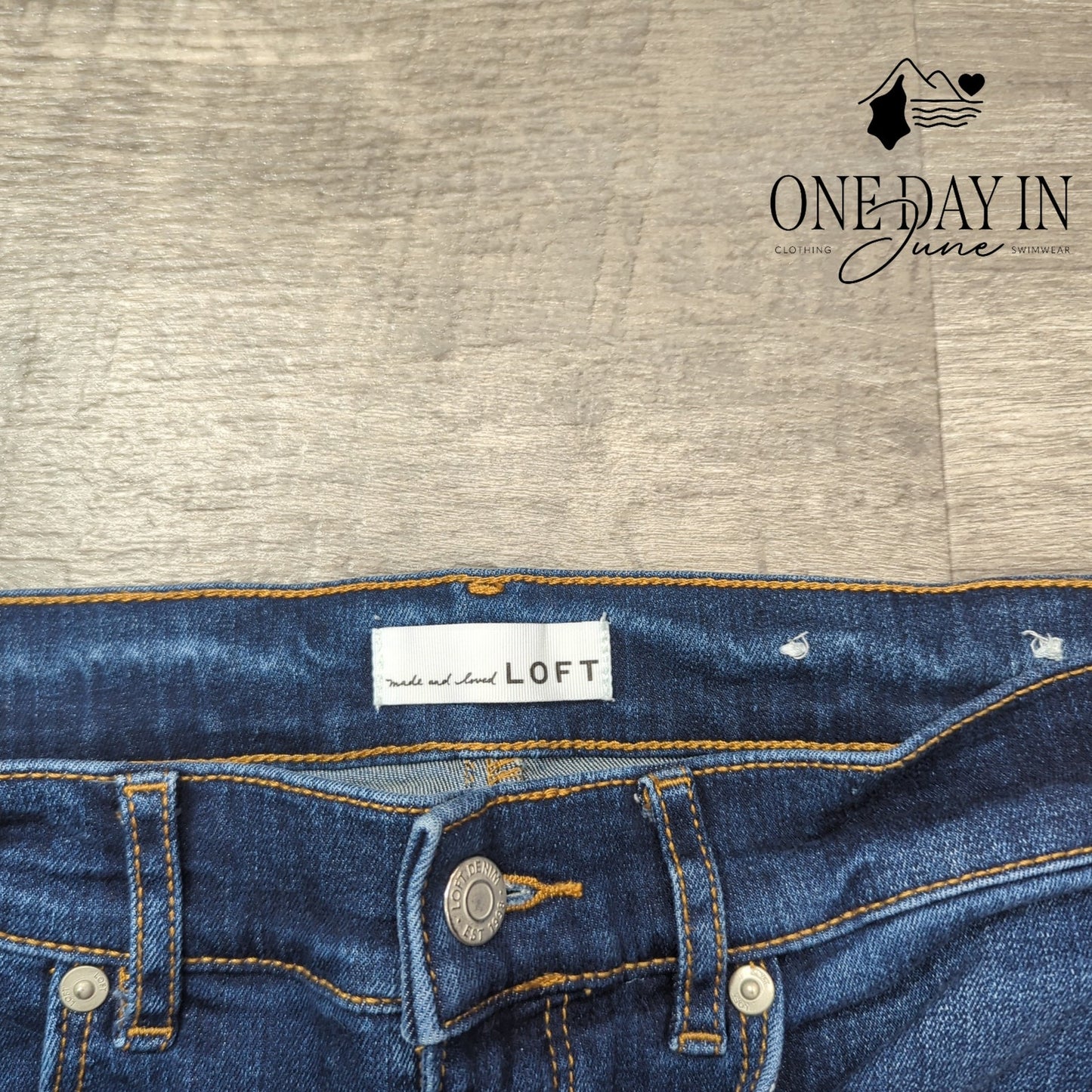 Loft The Skinny Jeans Size 6