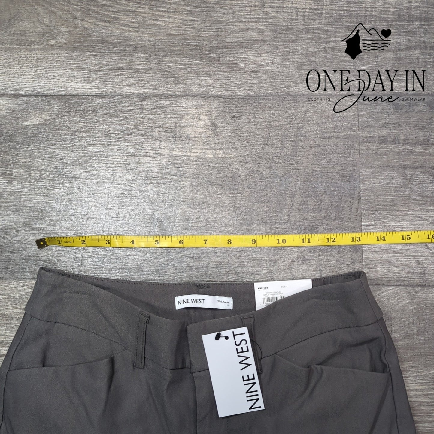 Nine West High Rise Slim Ankle Pants Size 4