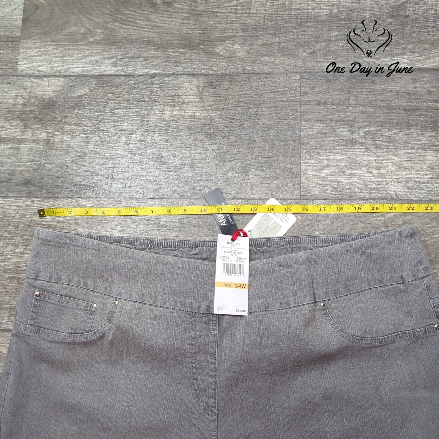 Ruby Rd. Plus Size Pull On Ankle Jeans Size 24W
