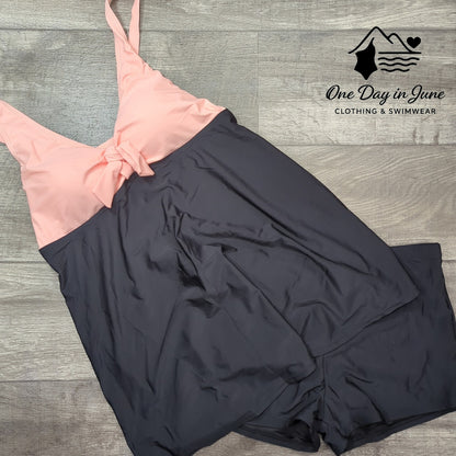Daci Plus Size Knot Front Boyshort Tankini Swimsuit Size 16W