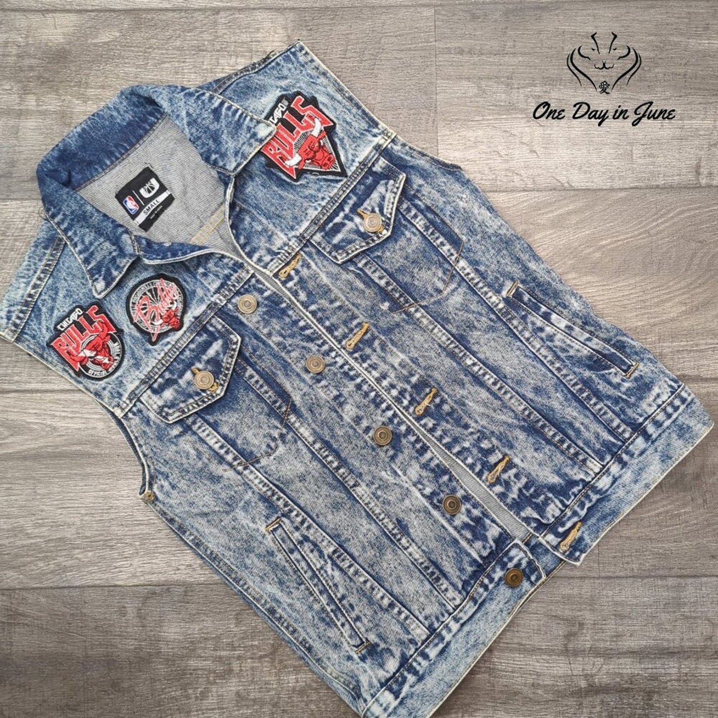 NBA Chicago Bulls Denim Vest Size S