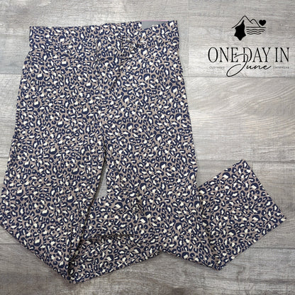 Rafaella Leopard Print Capri Pants Size 6
