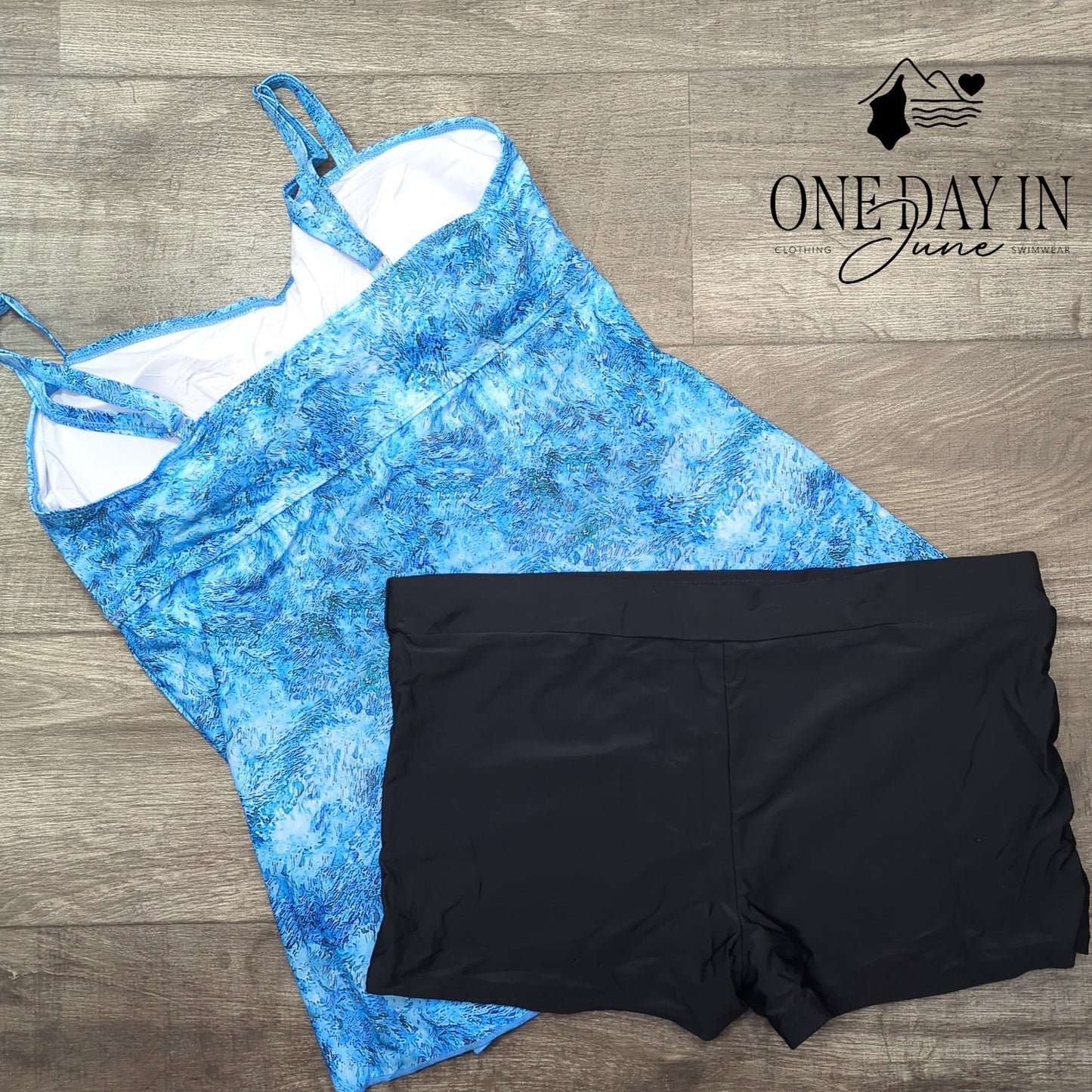CharmLeaks Plus Size Cross Front Boyshort Tankini Swimsuit Size 4XL