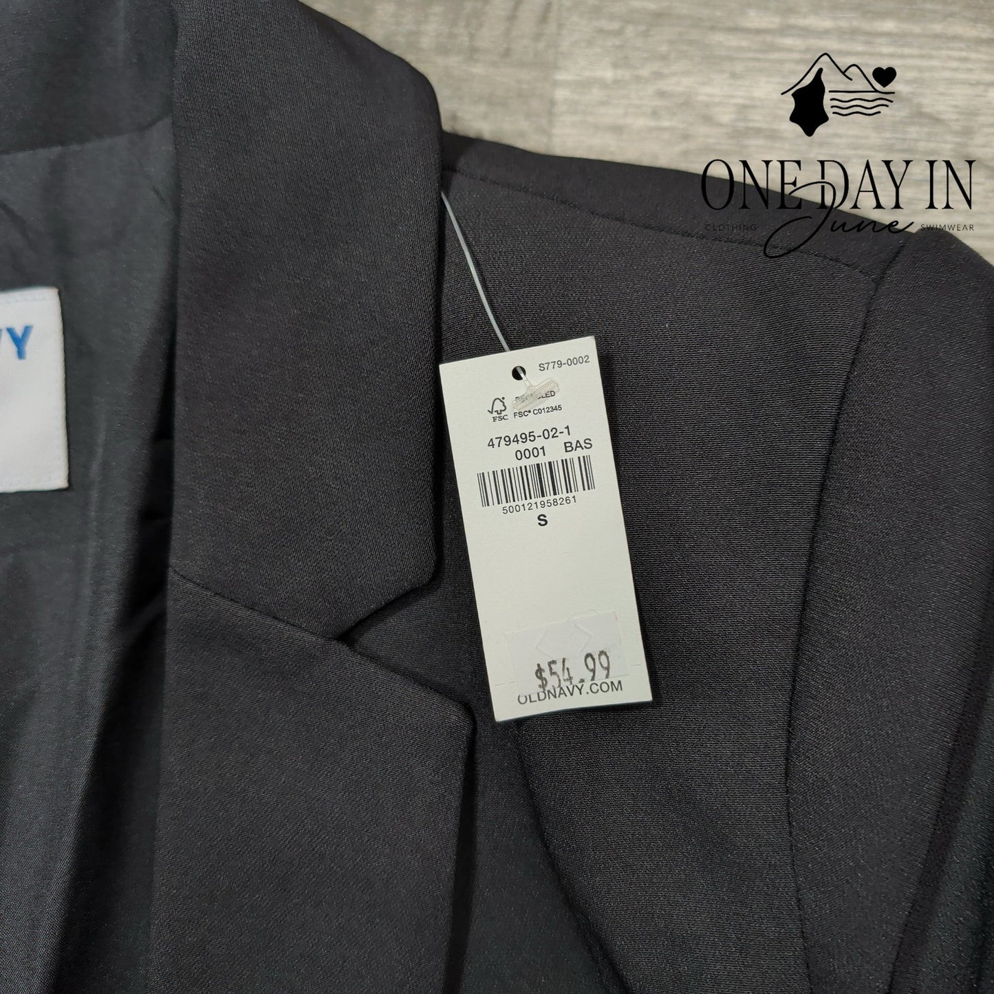 Old Navy Taylor Fitted Suit Blazer Black Jack One Button NWT Size S