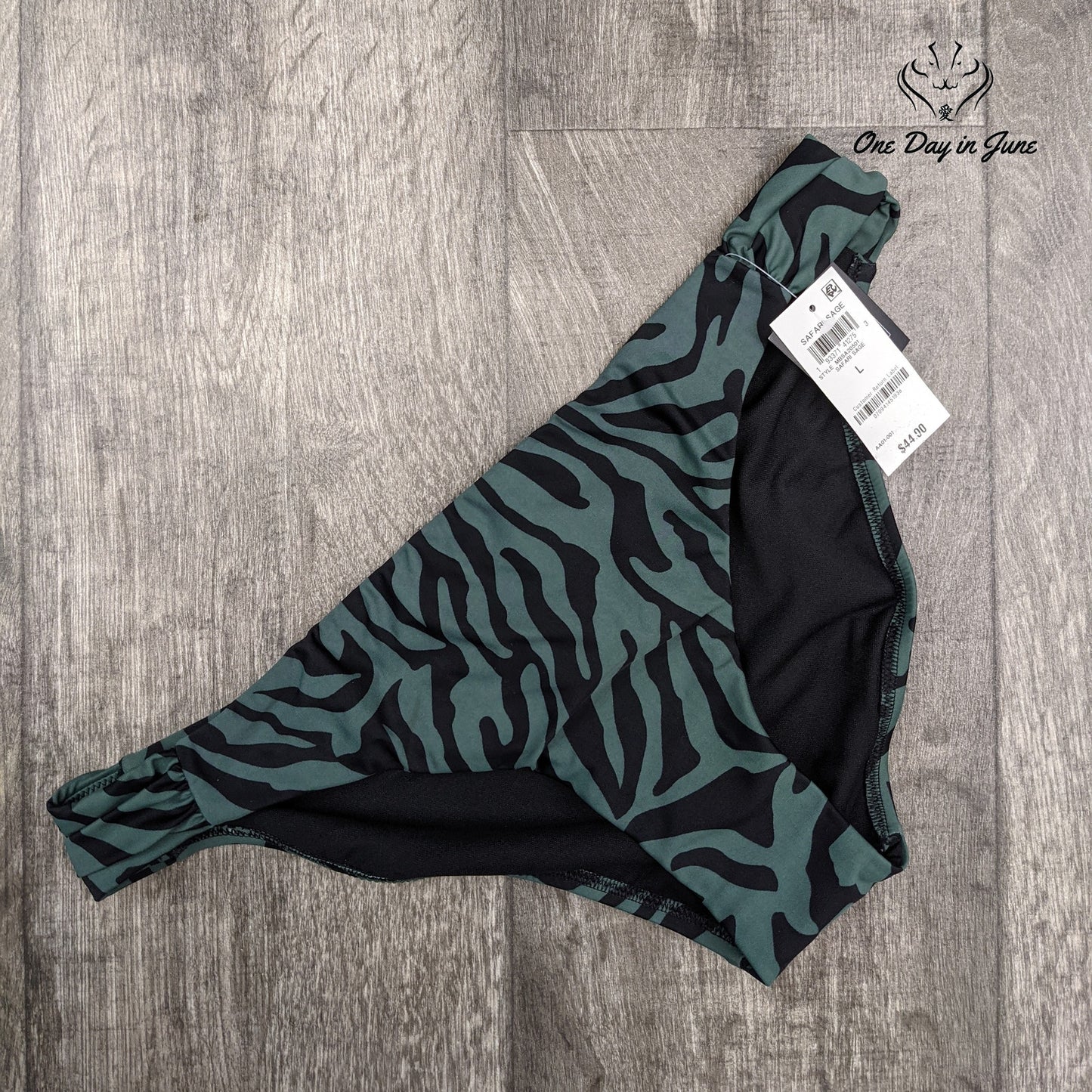 Bar III Hipster Bikini Bottoms Size L
