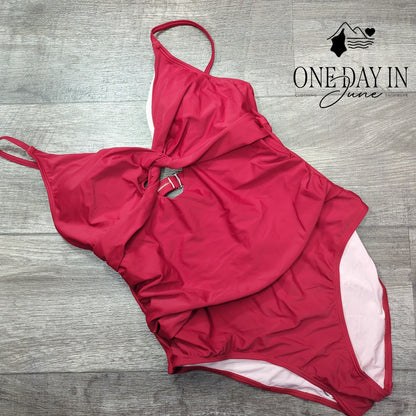 Cupshe Twist Front Keyhole One Piece Swimsuit Size L