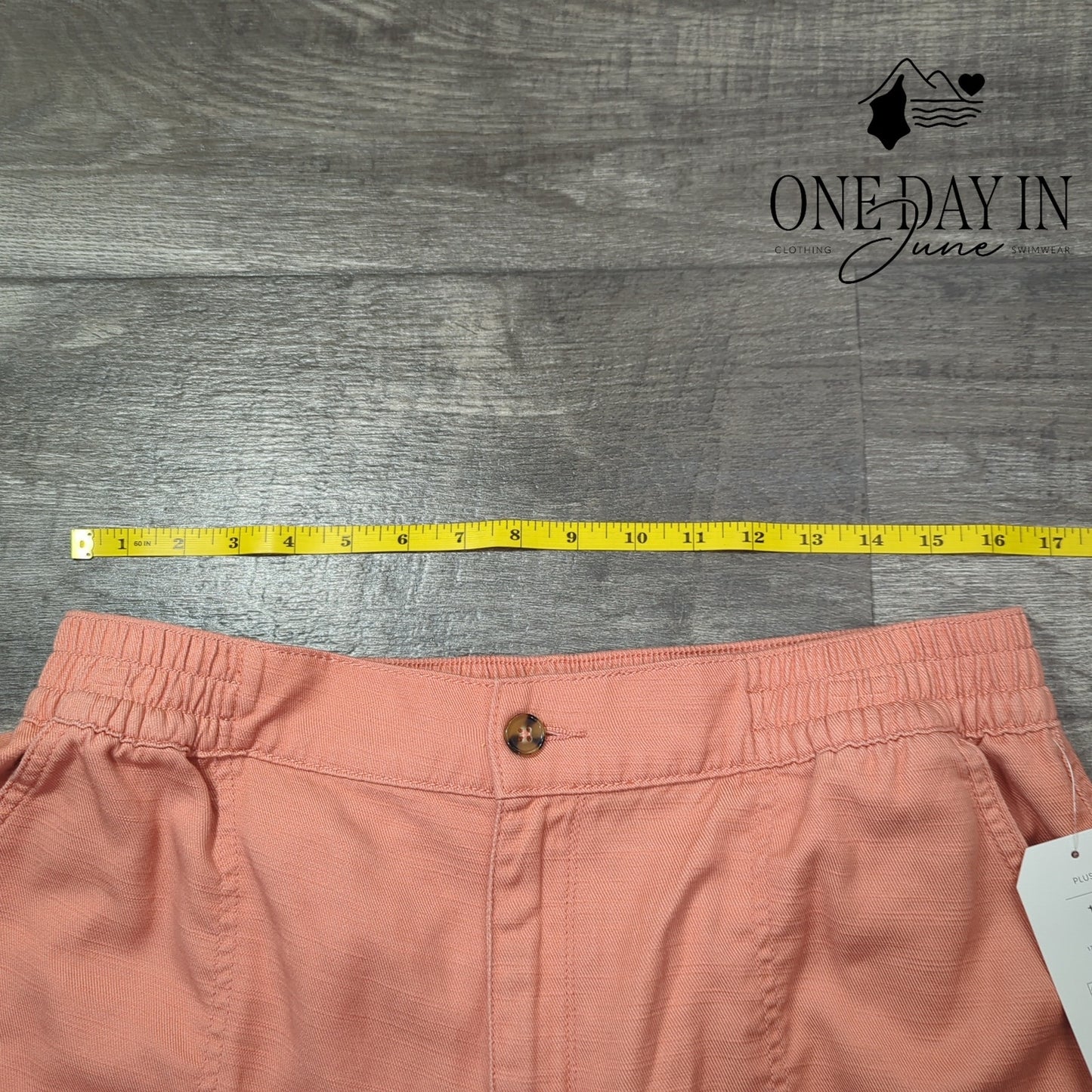 Wonderly Plus Size Cargo Crop Pants Size 1X