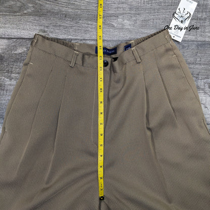 Karen Scott Pleated Dress Pants Size 10