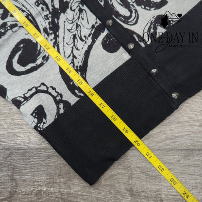 Premise Studio Snap Front Swetaer Size S