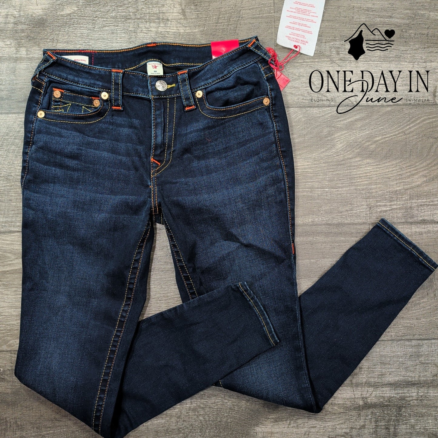 True Religion Jennie Curvy Mid Rise Skinny Jeans Indigo NWT Size 10 (30)