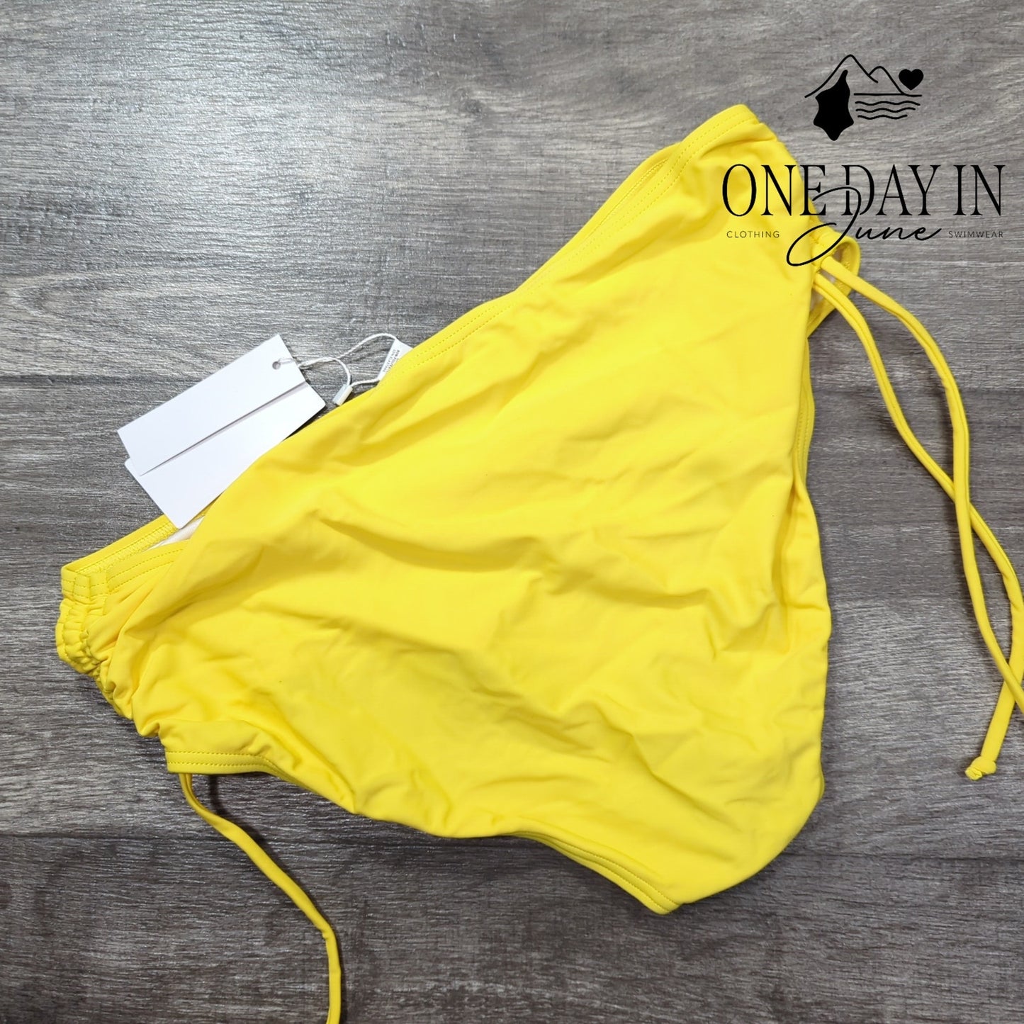 Bonneuitbebe Drawstring Side Bikini Bottom Size L
