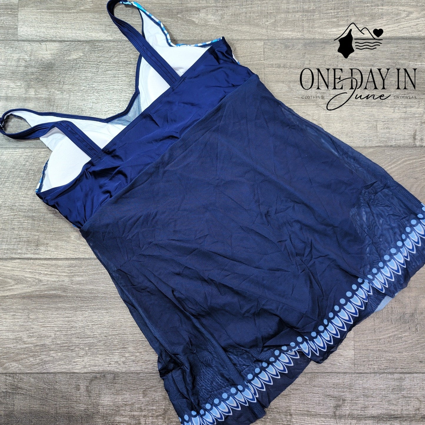 Charmo Mesh Overlay One Piece Swimsuit Size XXL