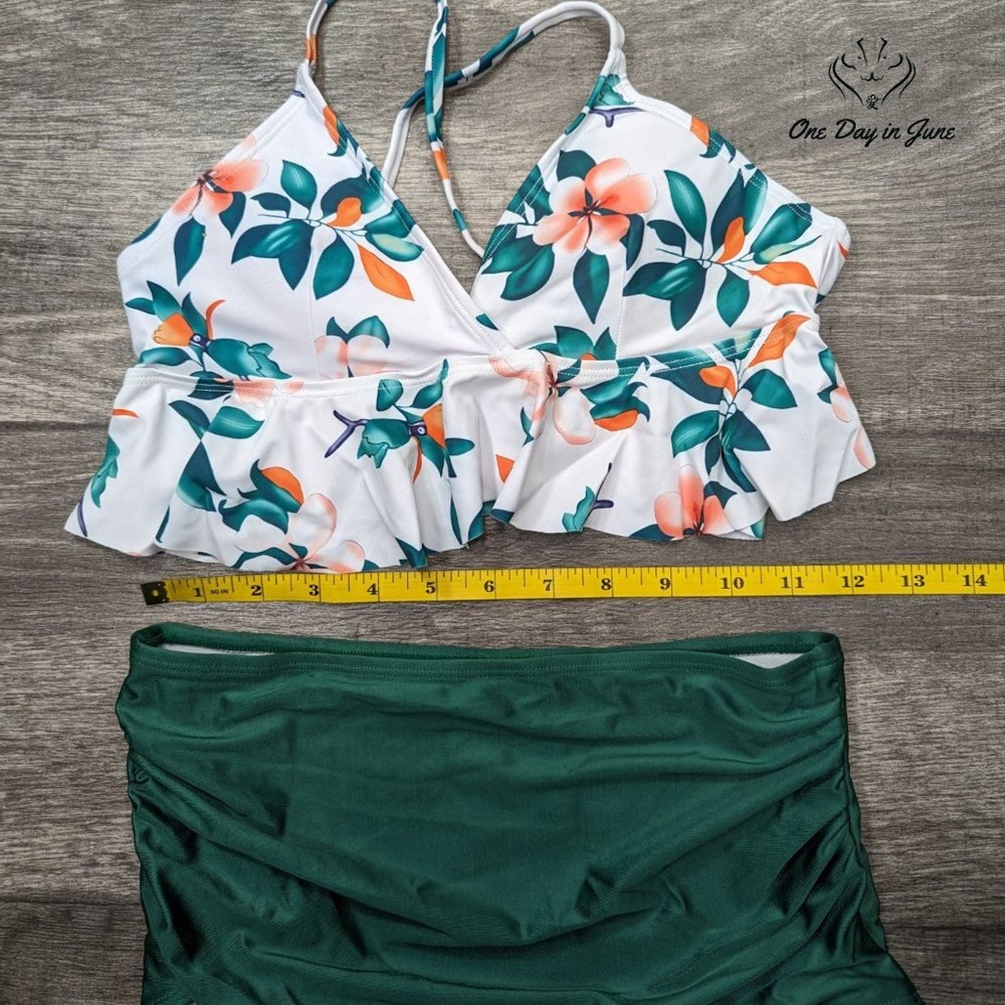 CharmLeaks Ruffle Top Bikini Swimsuit Size S