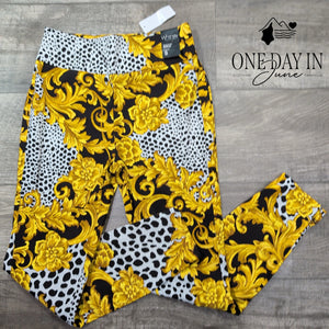 New York & Company The Whitney Pull On High Waist Ankle Pants Size S