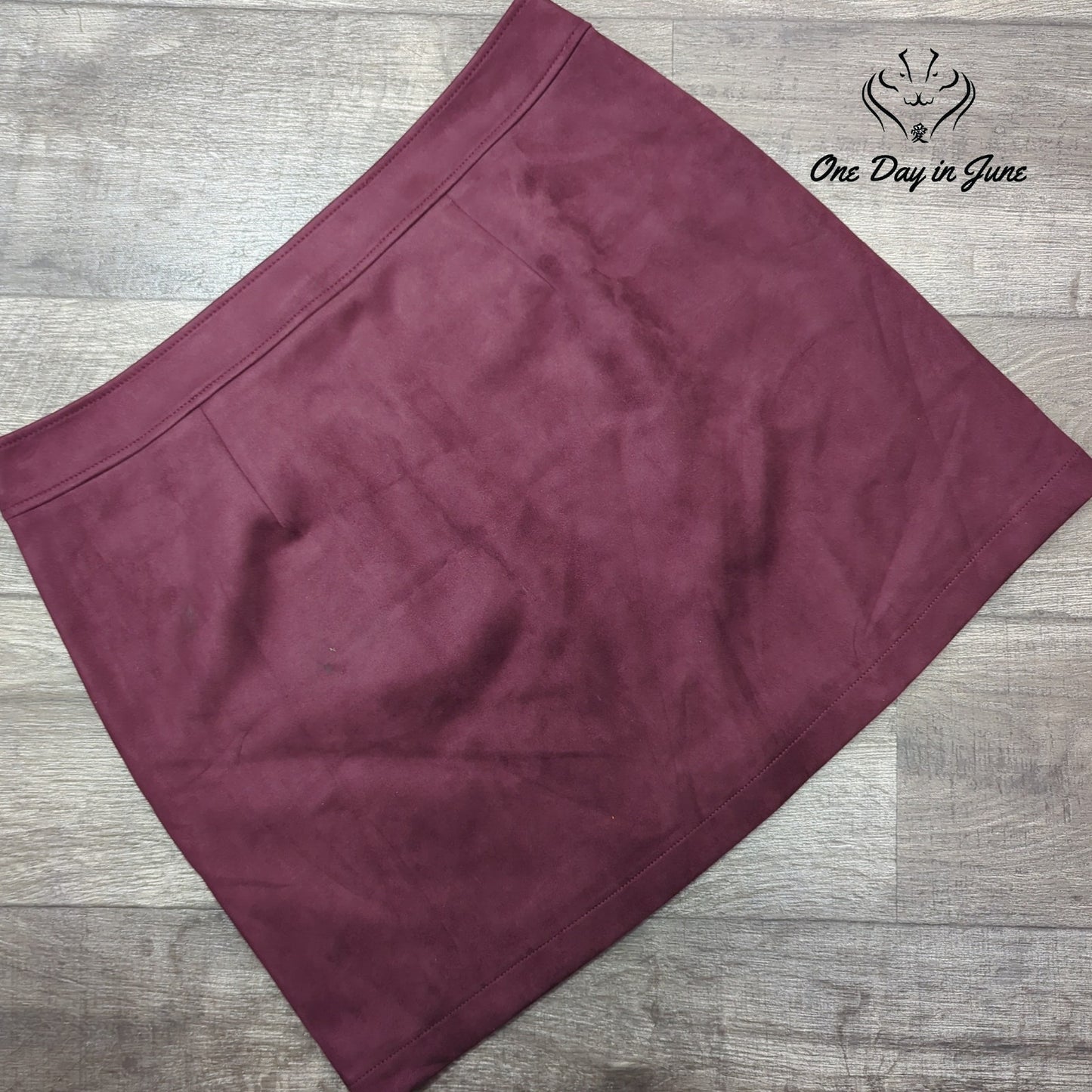 Loft Suede Like Mini Skirt Size 16