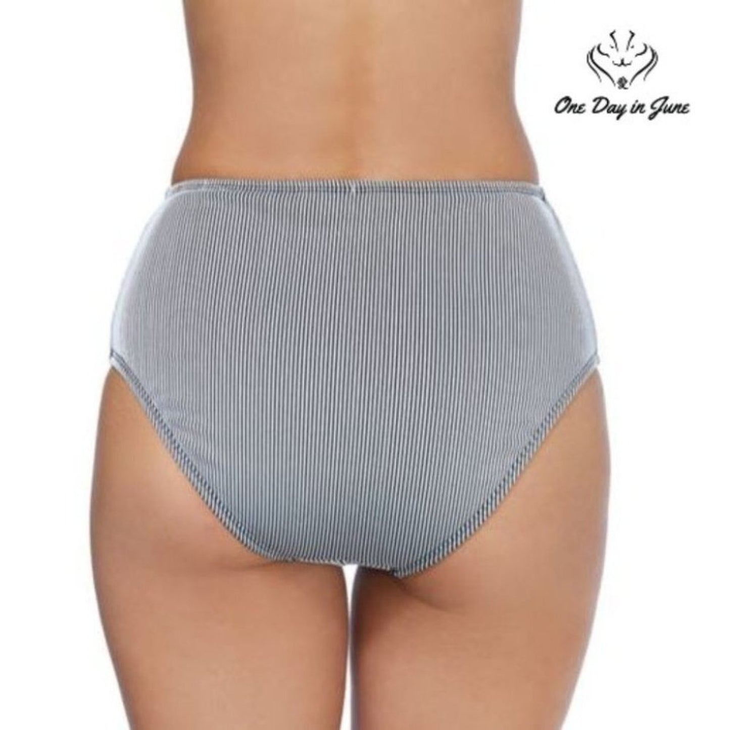 Ambrielle Textured High Waist Bikini Bottom Size M