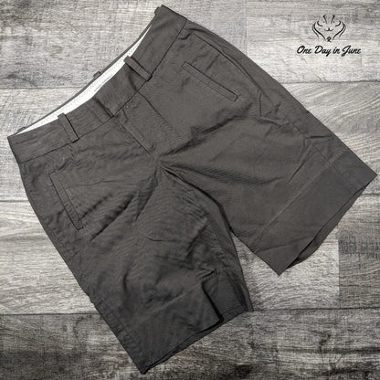 Banana Republic Martin Fit Flat Front Shorts Size 4