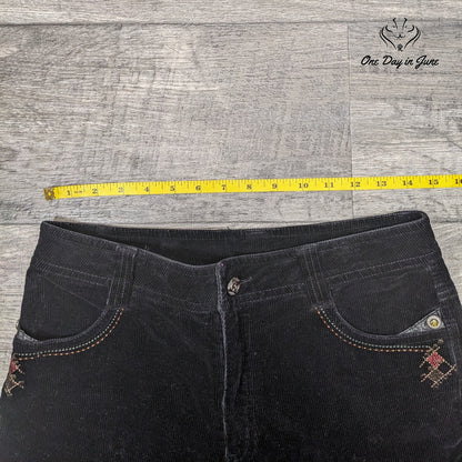 Bestn Corduroy Embroidered Capri Pants Size 10 (30)