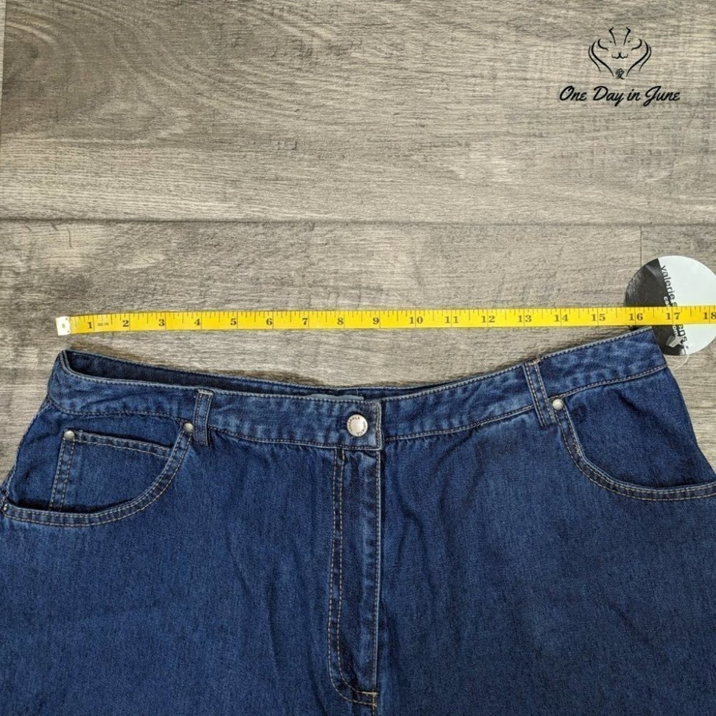 Valerie Stevens Straight Leg Jeans Size 16W