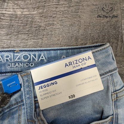 Arizona Jean Co. Juniors High Rise Jegging Jeans Size 0