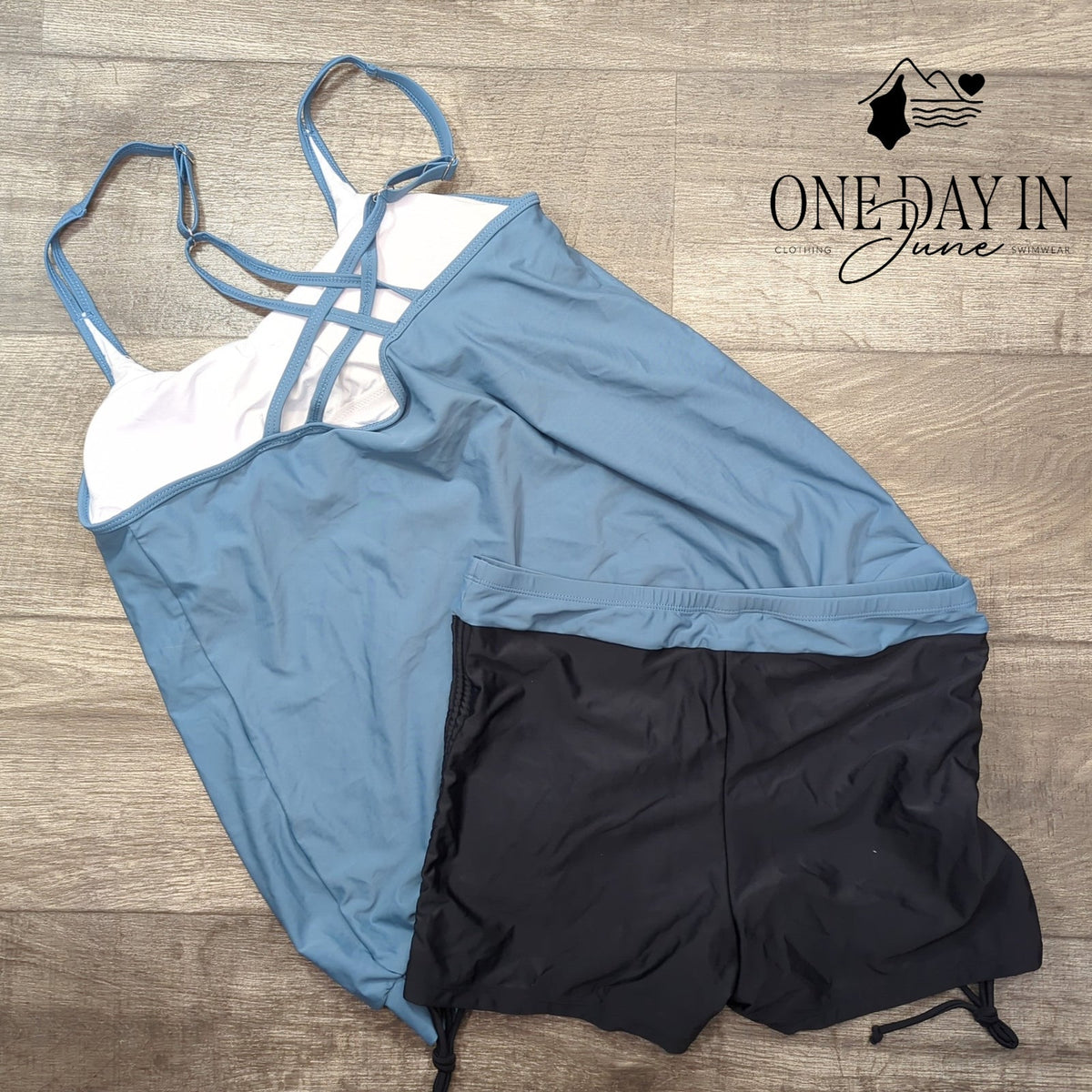 Yonique Blouson Tankini Swimsuit Blue Strappy Back Boy Shorts NWT Size L