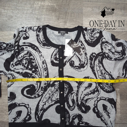 Premise Studio Snap Front Sweater Size XL