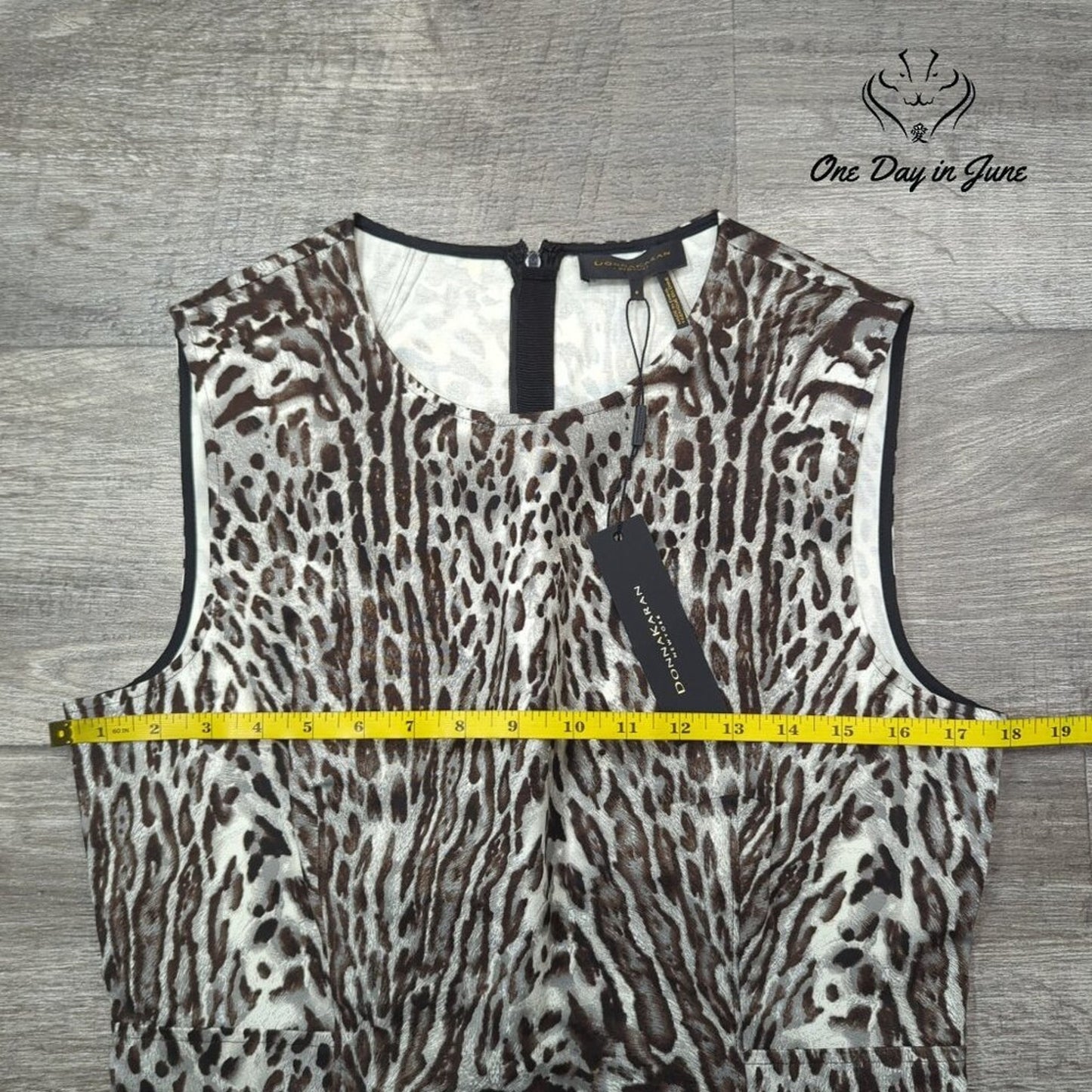Donna Karen Animal Print Sleeveless Top Size 8