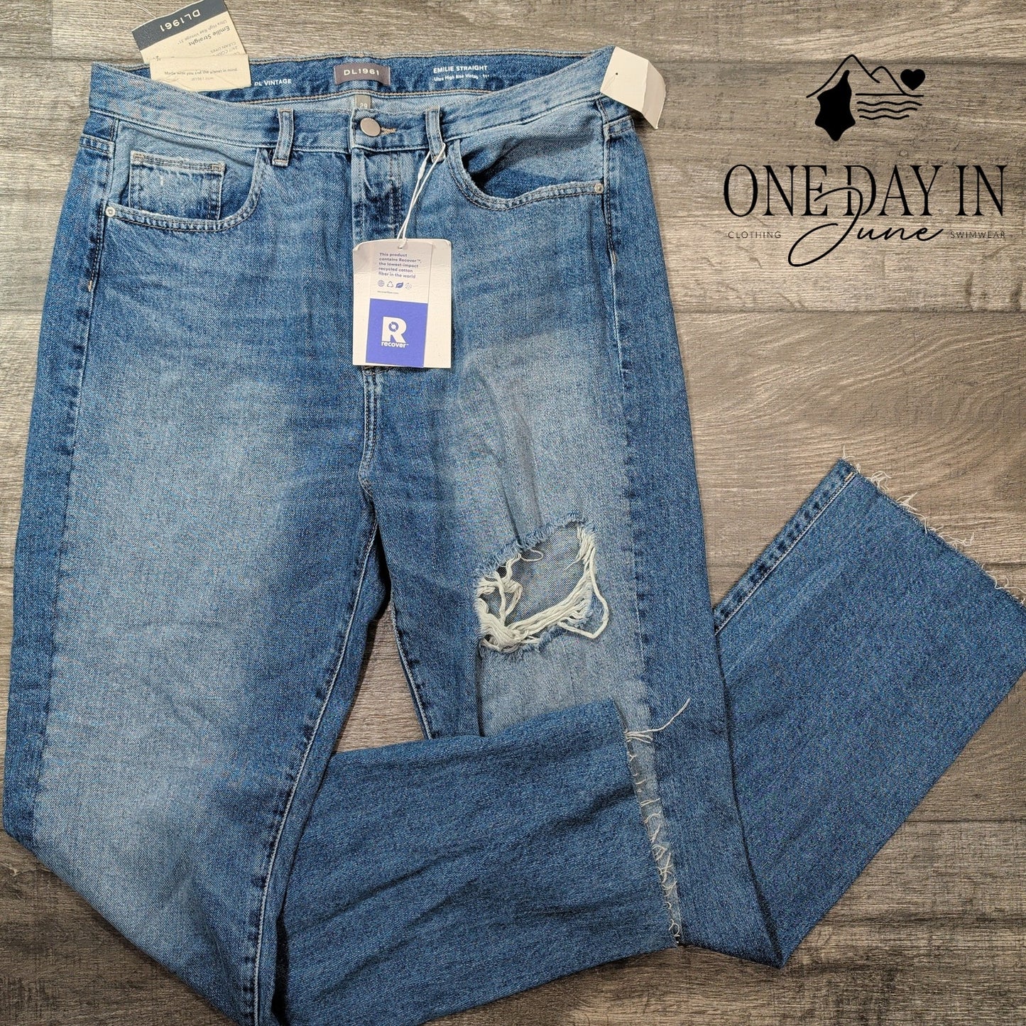 DL1961 Emilie Straight Leg Jeans Size 8 (29)