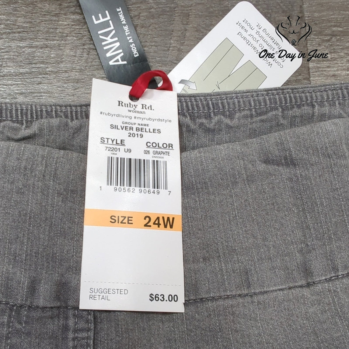 Ruby Rd. Silver Belles Pull On Ankle Jeans Graphite Gray Rhinestone NWT Size 24W