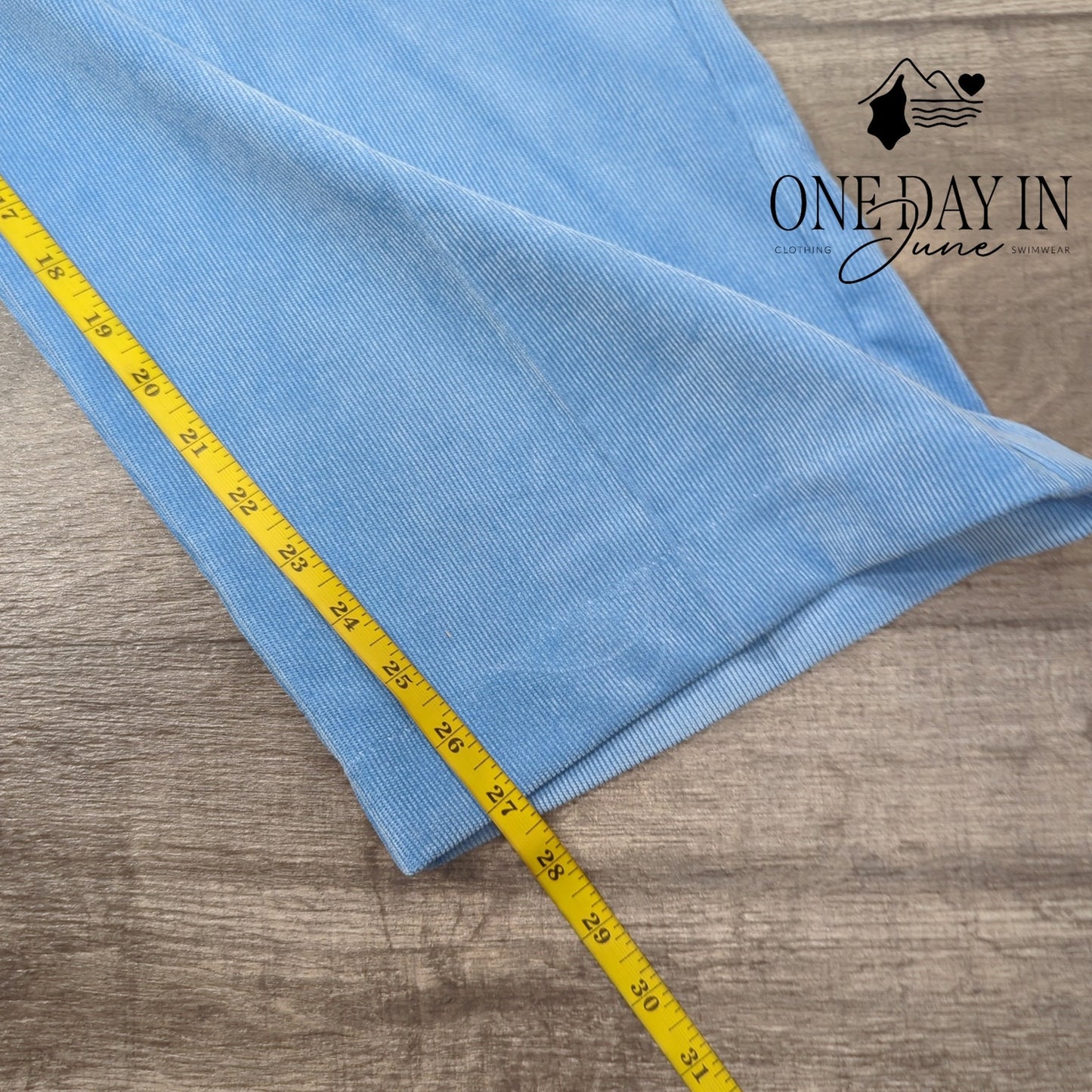 Alfred Dunner Plus Size Proportioned Short Pull On Corduroy Pants Size 24W